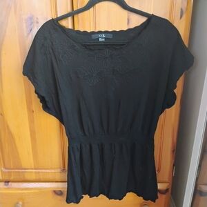 Source Unknown Black Embroidered Scoop-Neck Blouse